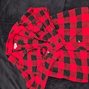 Red and Black Plaid Button-Up Shirt Size: 10/12